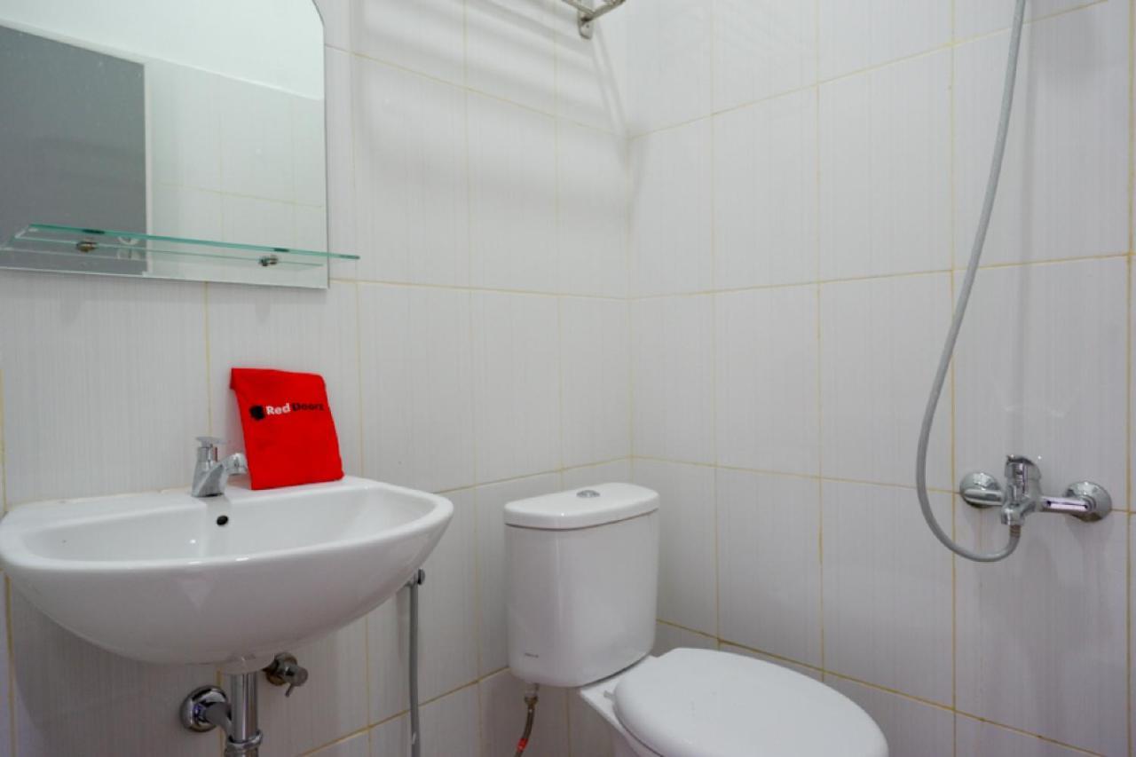 Reddoorz Near Alun Alun Kaliwungu Kendal Hotell Brangsong Exteriör bild