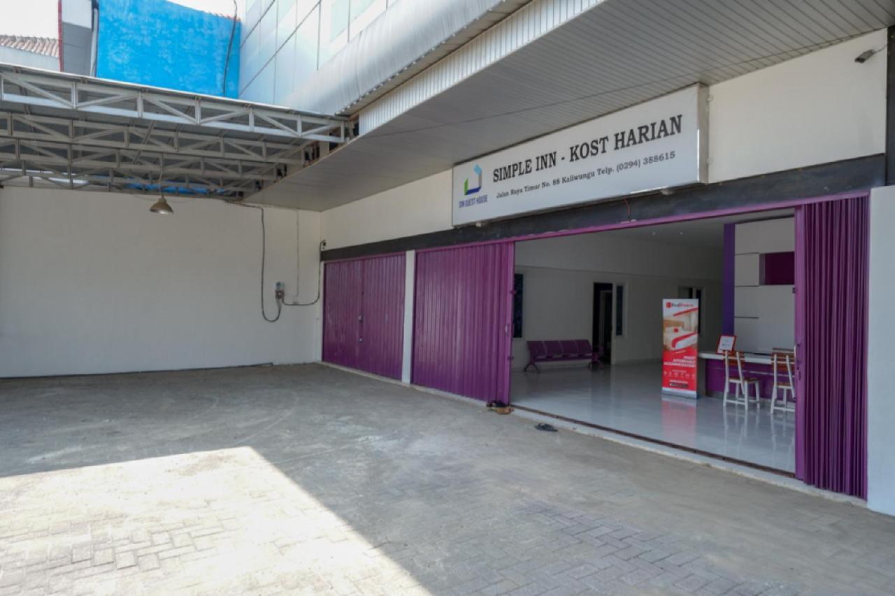 Reddoorz Near Alun Alun Kaliwungu Kendal Hotell Brangsong Exteriör bild