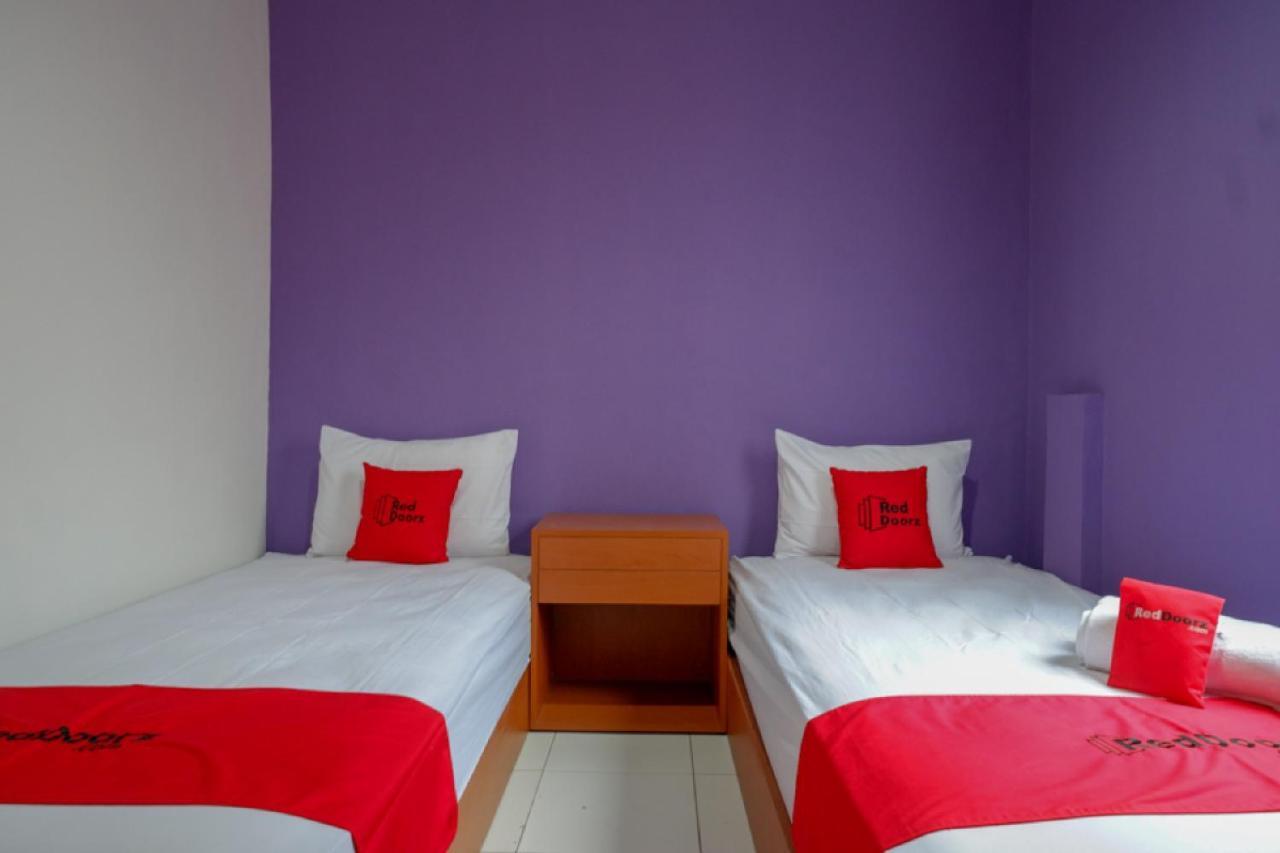 Reddoorz Near Alun Alun Kaliwungu Kendal Hotell Brangsong Exteriör bild